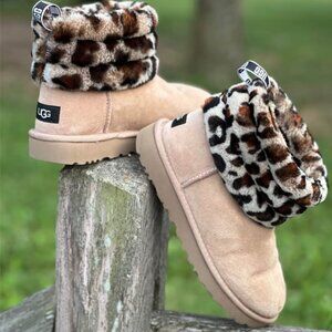 UGG fluff ankle boots. Womens 7.